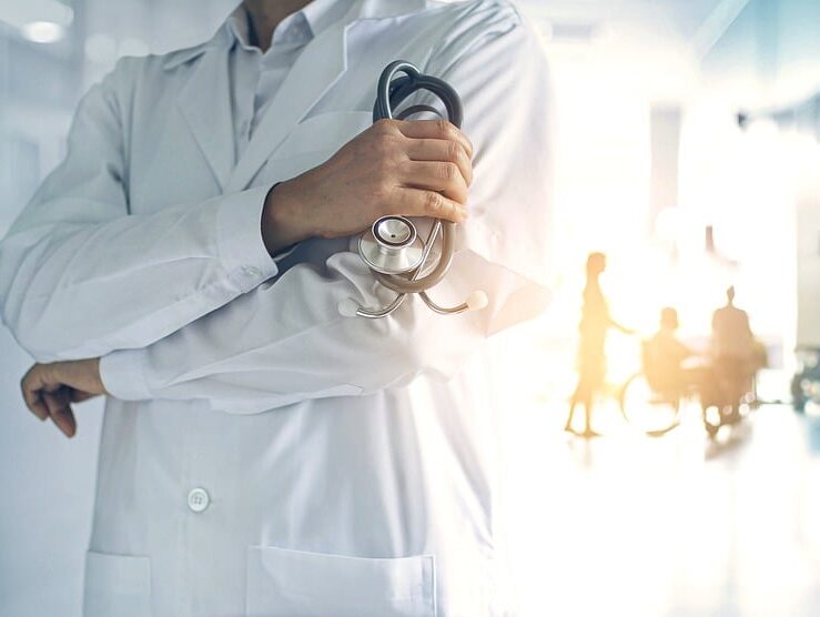 doctor, hospital, healthcare-6701410.jpg